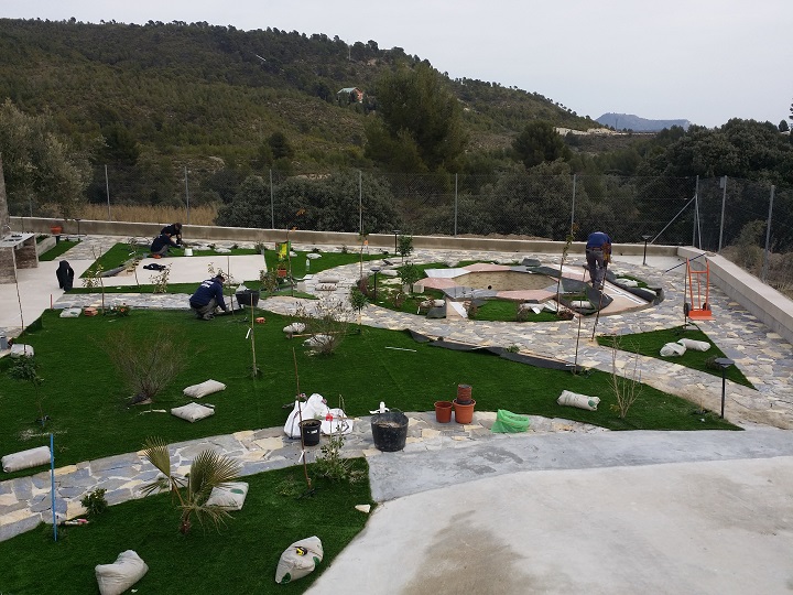 Jardín ESTANDO by Ernesto Oñate